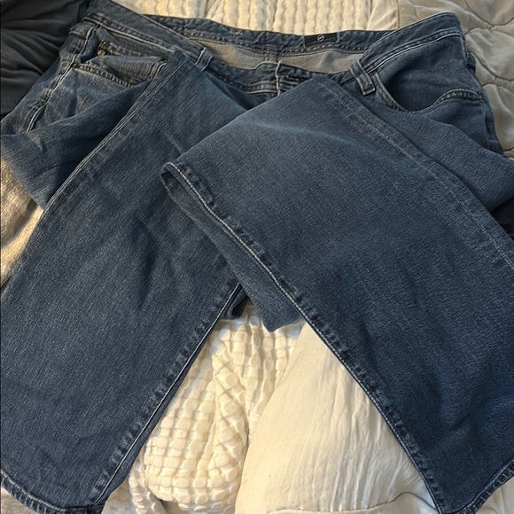 Men's AG the Graduate medium wash Blue Jeans size 36x34 excellent condition! - Picture 5 of 5